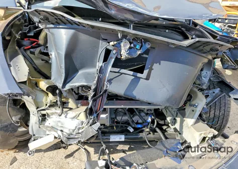 2023 Tesla Model Y z USA, uszkodzony, nr VIN 7SAYGDEE8PF668704